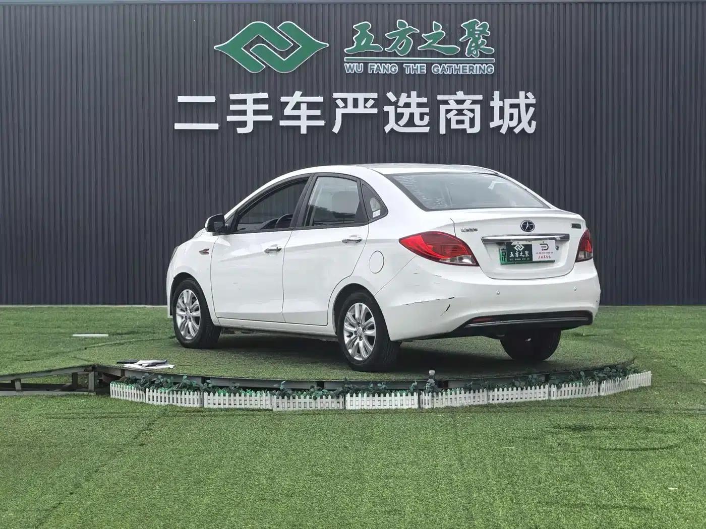 JAC iEV 2015 iEV5 — миниатюра 18