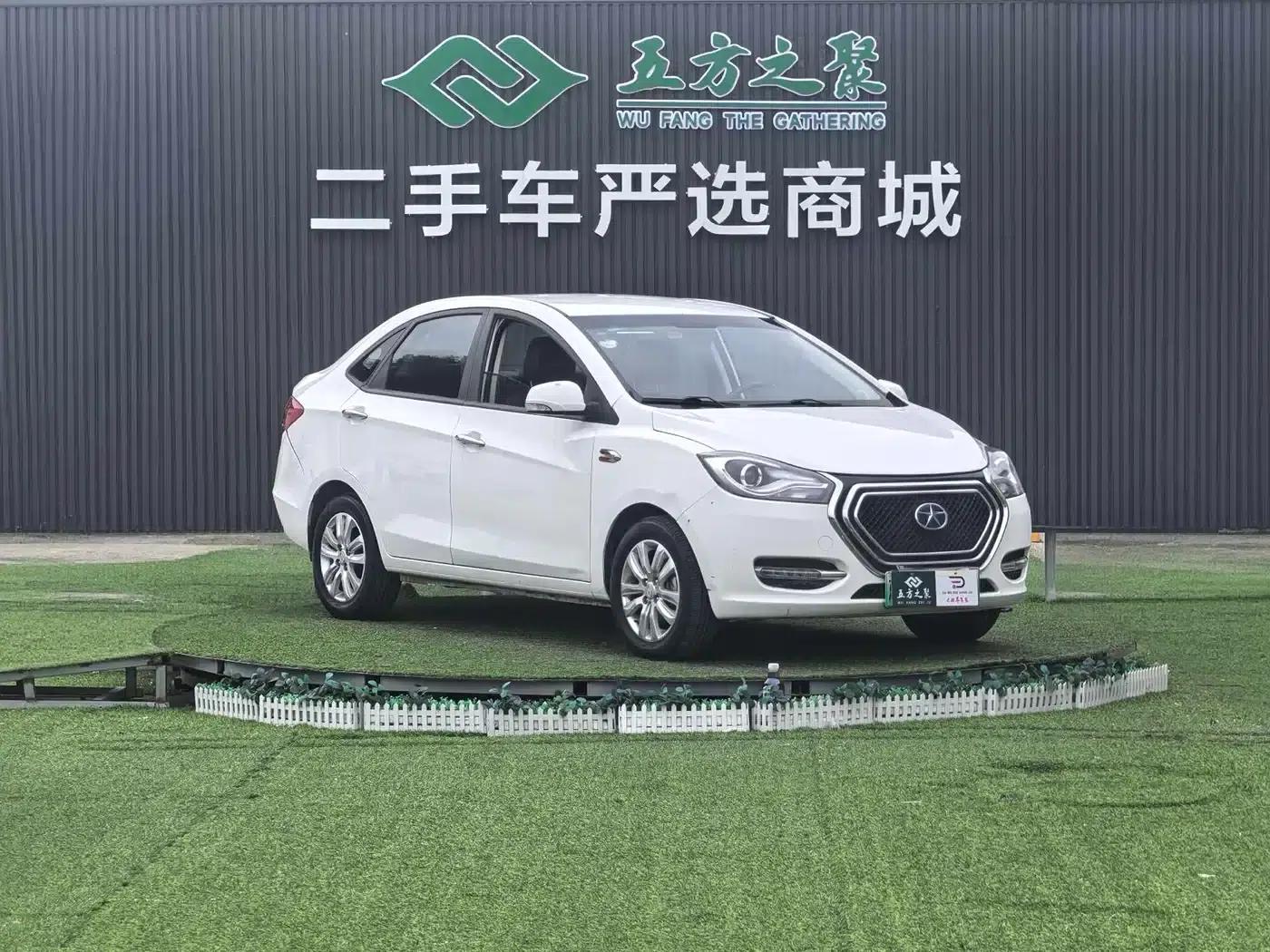 JAC iEV 2015 iEV5 — миниатюра 3