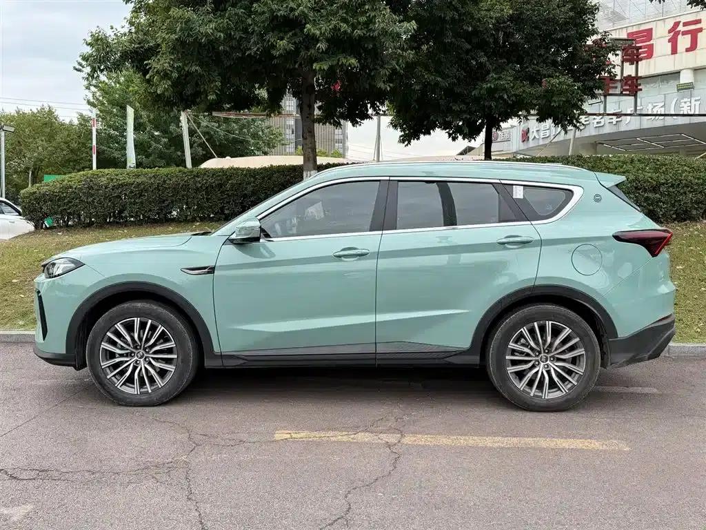Jetour X70 C-DM 2024 Long-Range PRO 7-Seater — миниатюра 3
