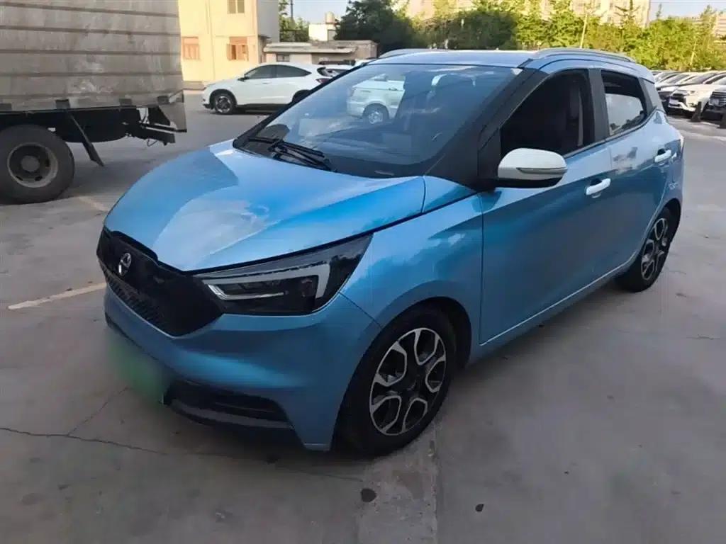 Yizhi EV3 2019 Cool Run Edition — миниатюра 1