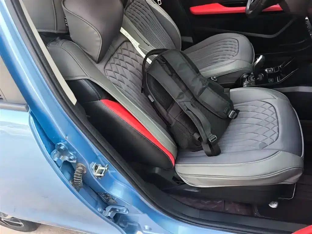 Yizhi EV3 2019 Cool Run Edition — миниатюра 25