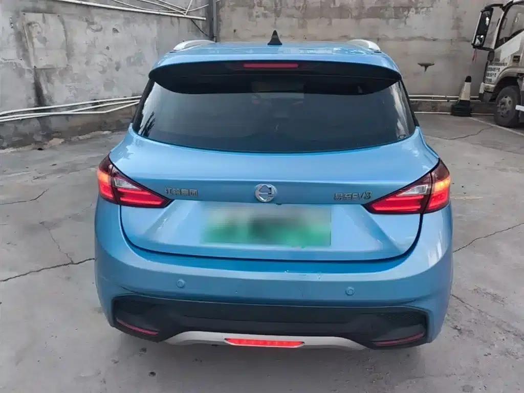 Yizhi EV3 2019 Cool Run Edition — миниатюра 6