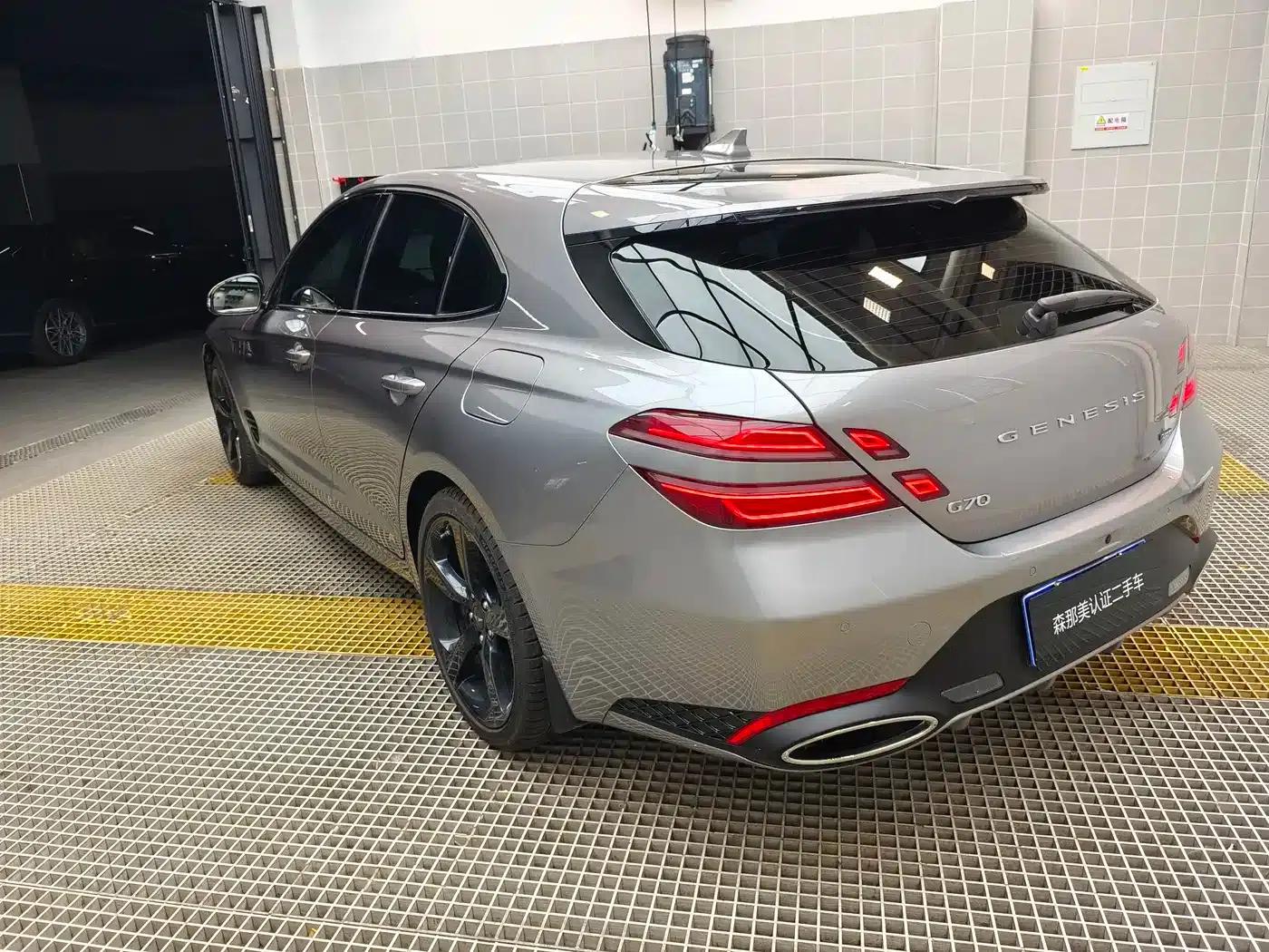 Genesis G70 2024 2.0T Shooting Brake (Rear-Wheel Drive Luxury) — миниатюра 5