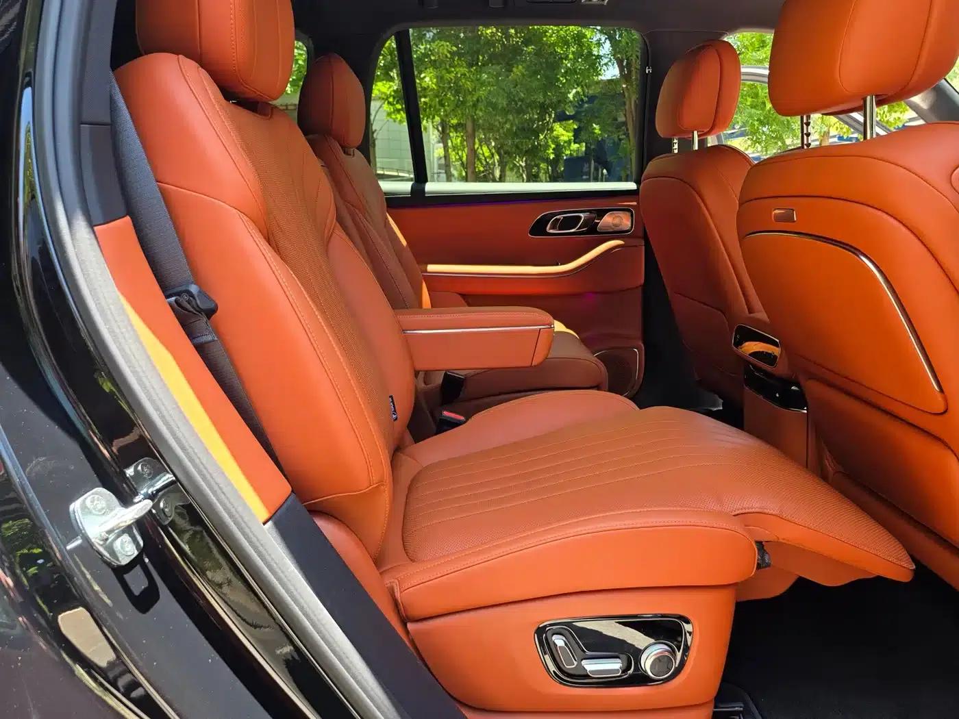 Galaxy M9 2025 210km/h AWD Navigator Edition — миниатюра 13