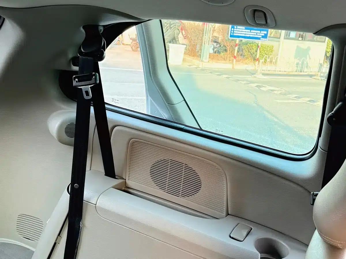 2012 Grand Voyager 3.0L Classic Edition — миниатюра 16