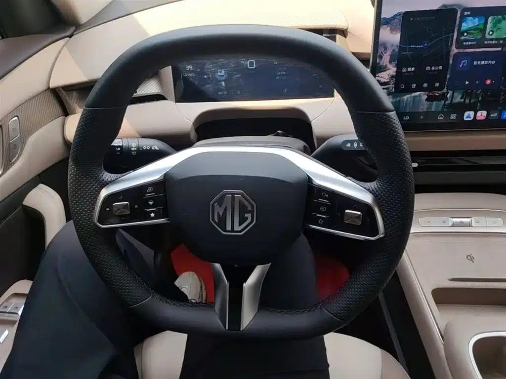 MG ES5 2025 525max Rear-Wheel Drive Intelligent Driving Edition — миниатюра 11