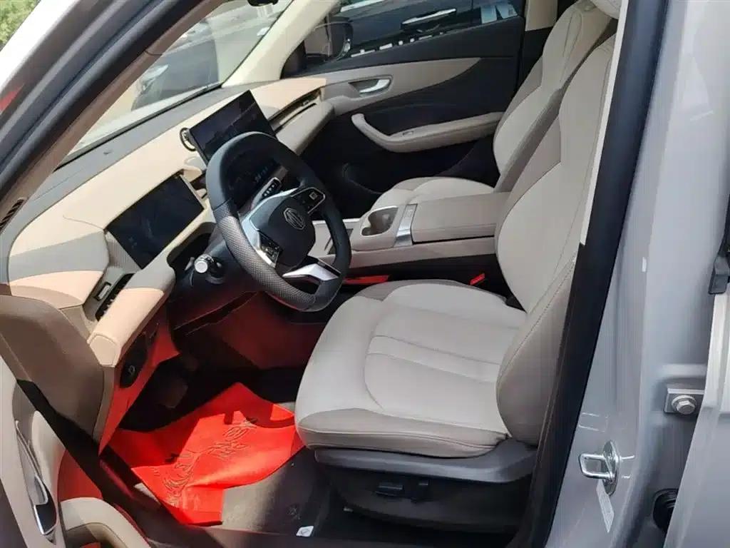 MG ES5 2025 525max Rear-Wheel Drive Intelligent Driving Edition — миниатюра 15