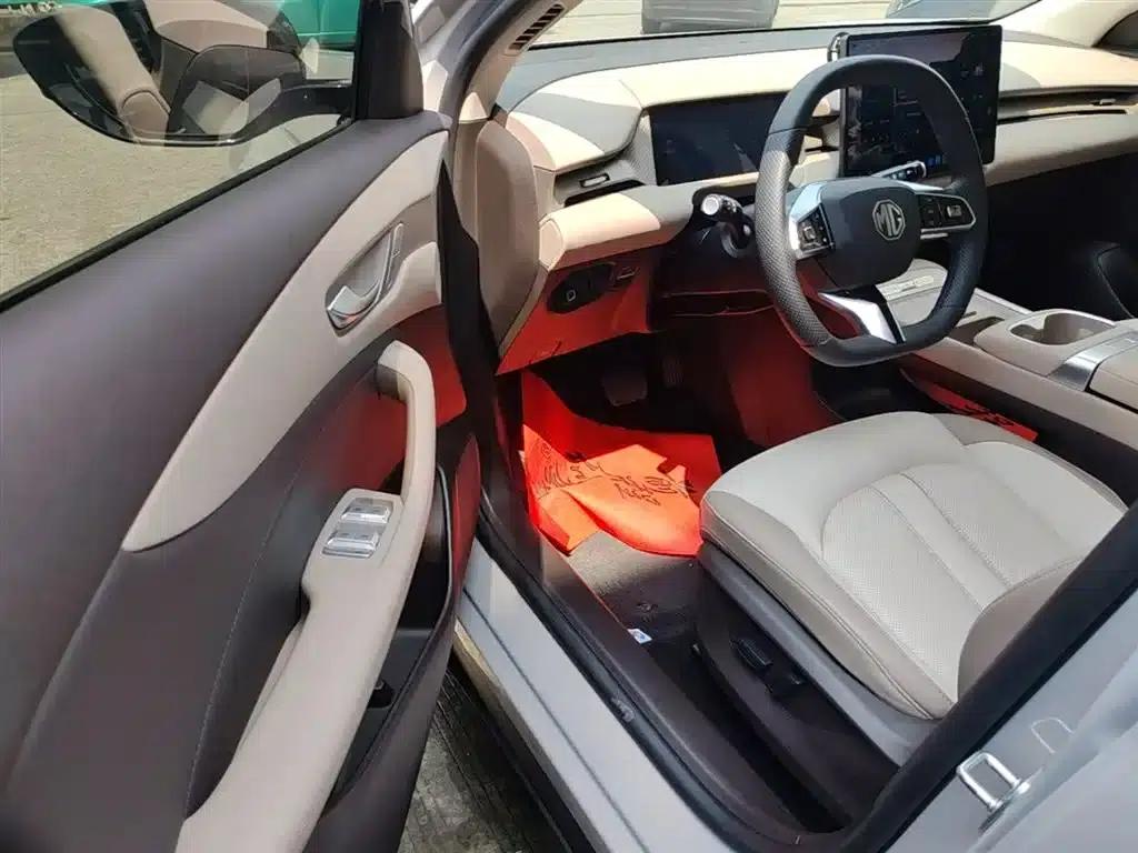 MG ES5 2025 525max Rear-Wheel Drive Intelligent Driving Edition — миниатюра 16