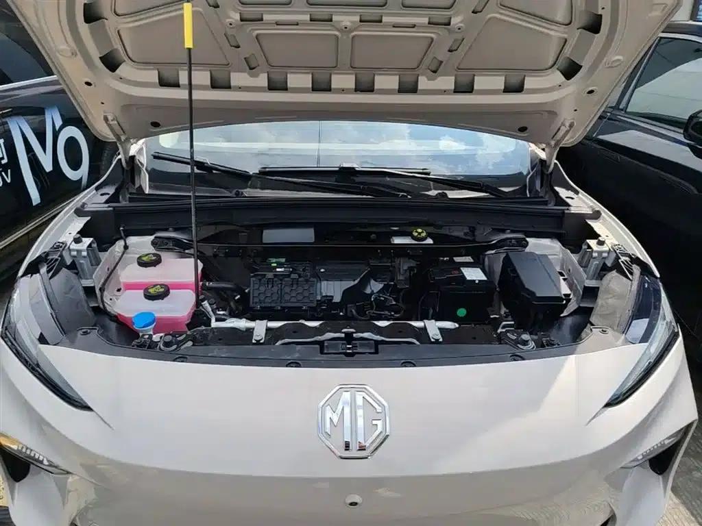 MG ES5 2025 525max Rear-Wheel Drive Intelligent Driving Edition — миниатюра 20