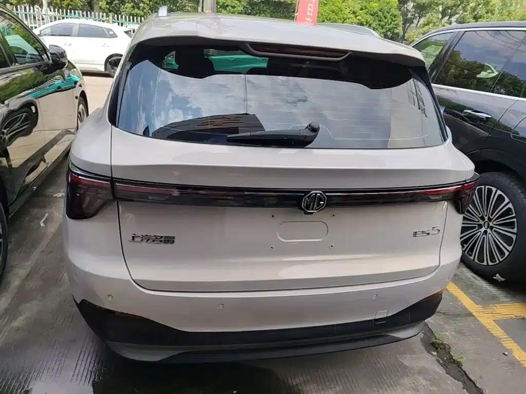 MG ES5 2025 525max Rear-Wheel Drive Intelligent Driving Edition — миниатюра 6