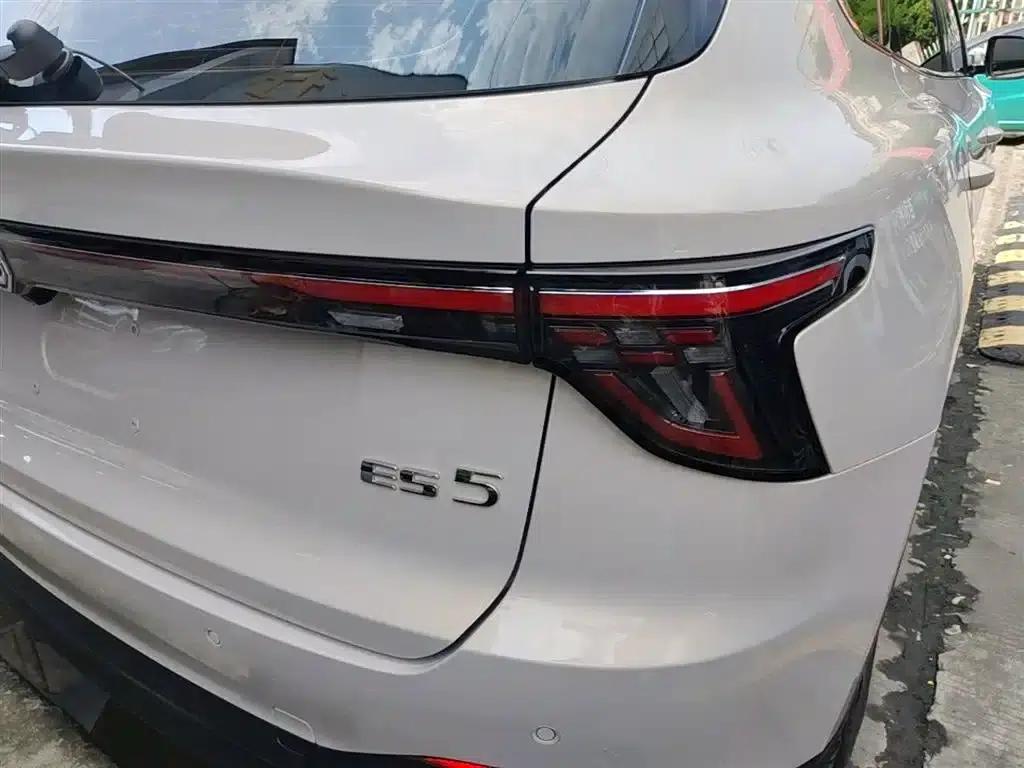 MG ES5 2025 525max Rear-Wheel Drive Intelligent Driving Edition — миниатюра 8