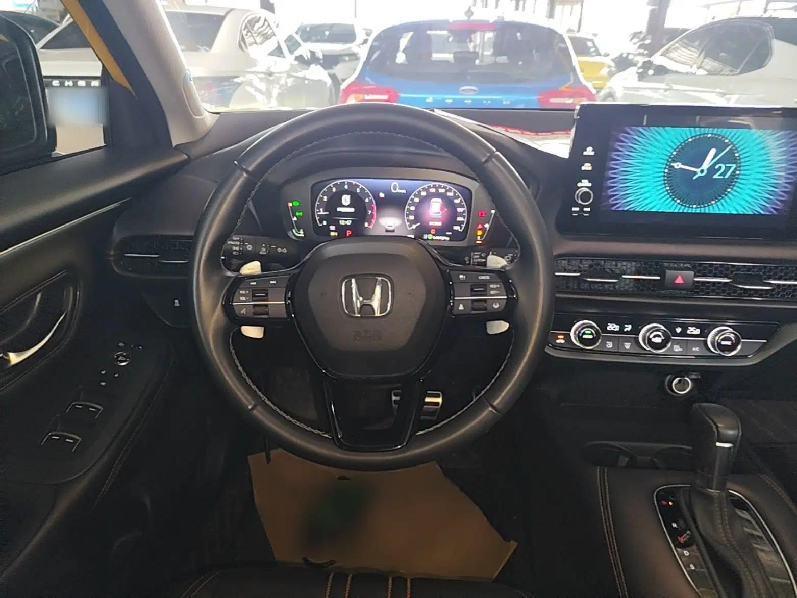 Used Honda ZR-V 2022 1.5T CVT Deluxe Edition — миниатюра 18