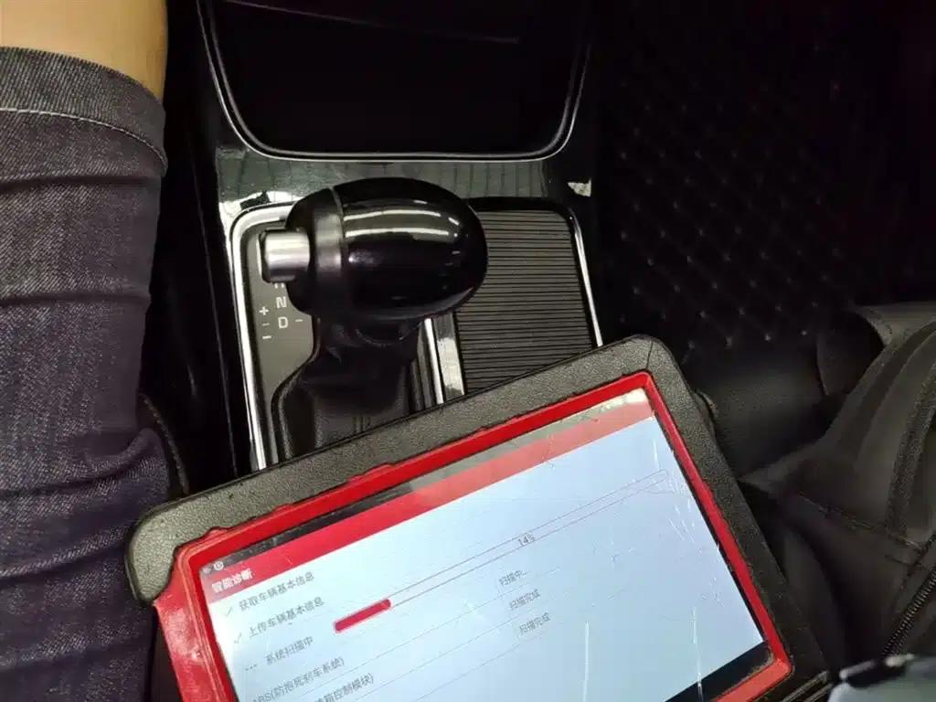 Kia K5 2017 1.8L Automatic DLX — миниатюра 14