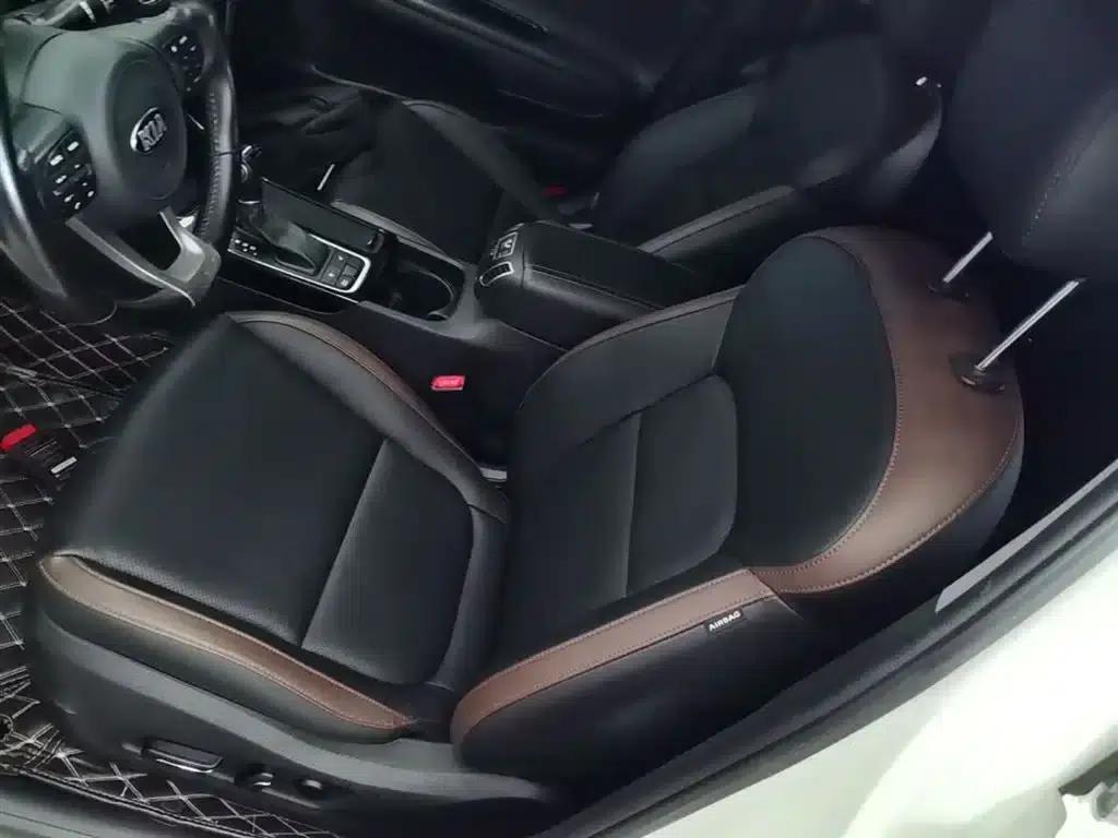 Kia K5 2017 1.8L Automatic DLX — миниатюра 15