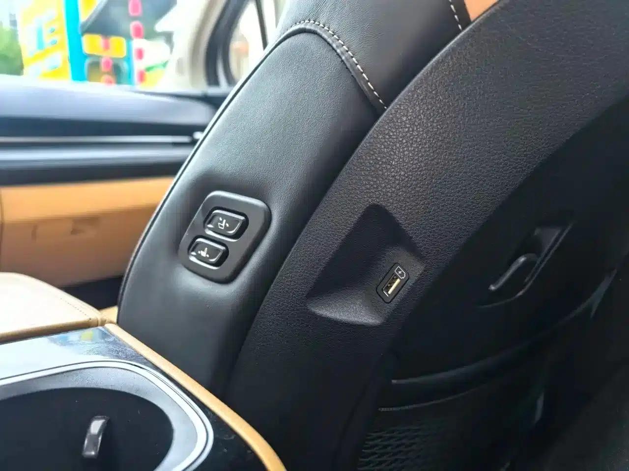 Carnival 2021 2.0T Luxury Technology Edition — миниатюра 15