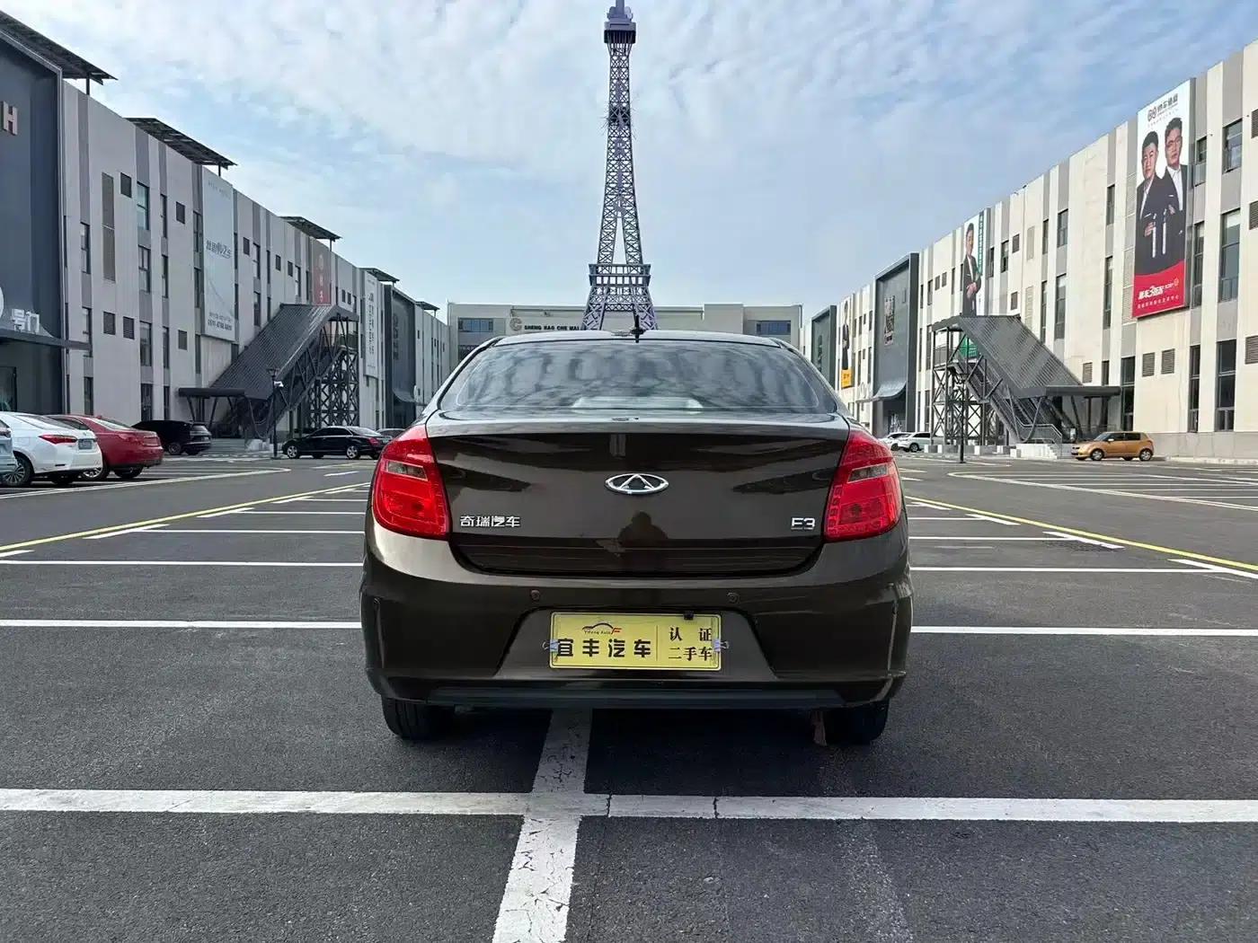 Chery E3 2015 1.5L Manual Comfort Edition — миниатюра 10