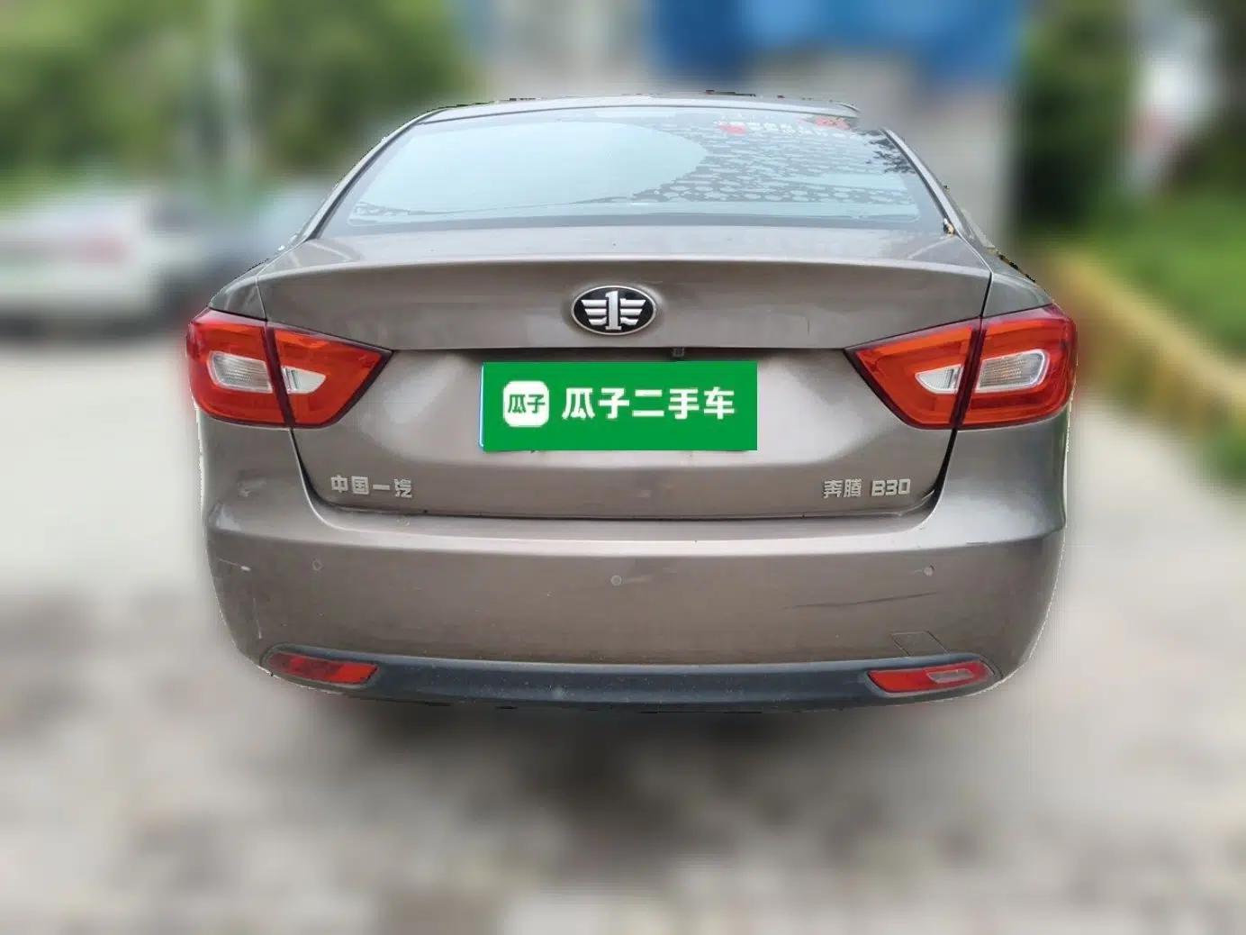 Used Bestune B30 2016 1.6L manual luxury version — миниатюра 5