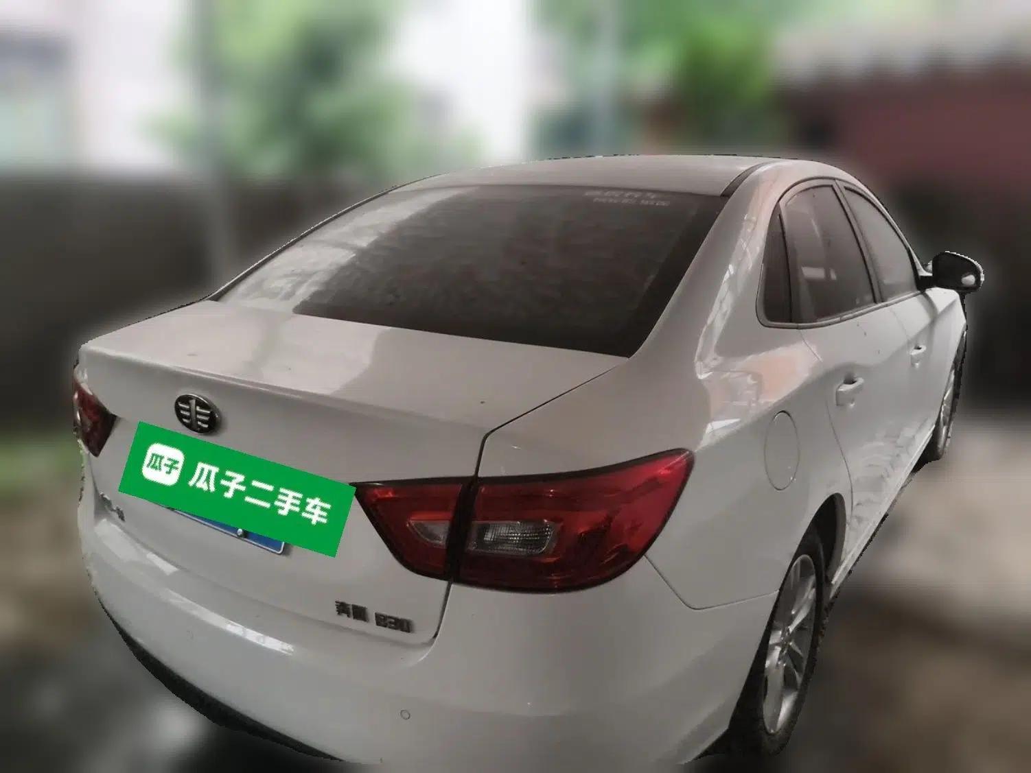 Used Bestune B30 2016 1.6L manual luxury version — миниатюра 6