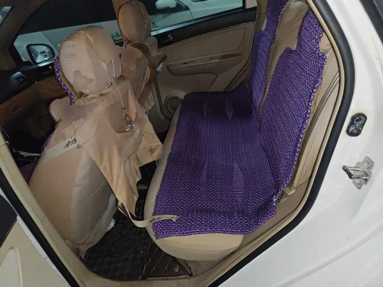 Used BAIC E Series 2013 Sedan 1.5L Automatic Lotte Edition — миниатюра 17