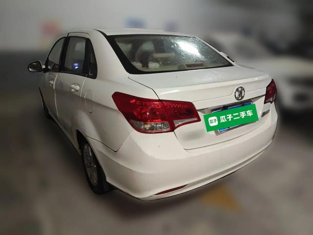 Used BAIC E Series 2013 Sedan 1.5L Automatic Lotte Edition — миниатюра 4