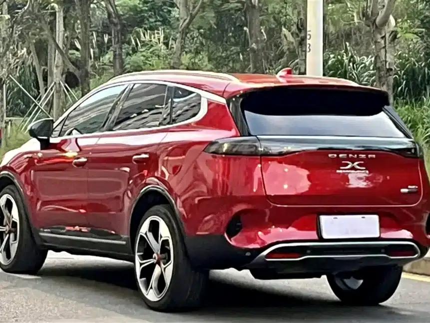 Denza X 2020 PHEV Flagship Edition — миниатюра 23