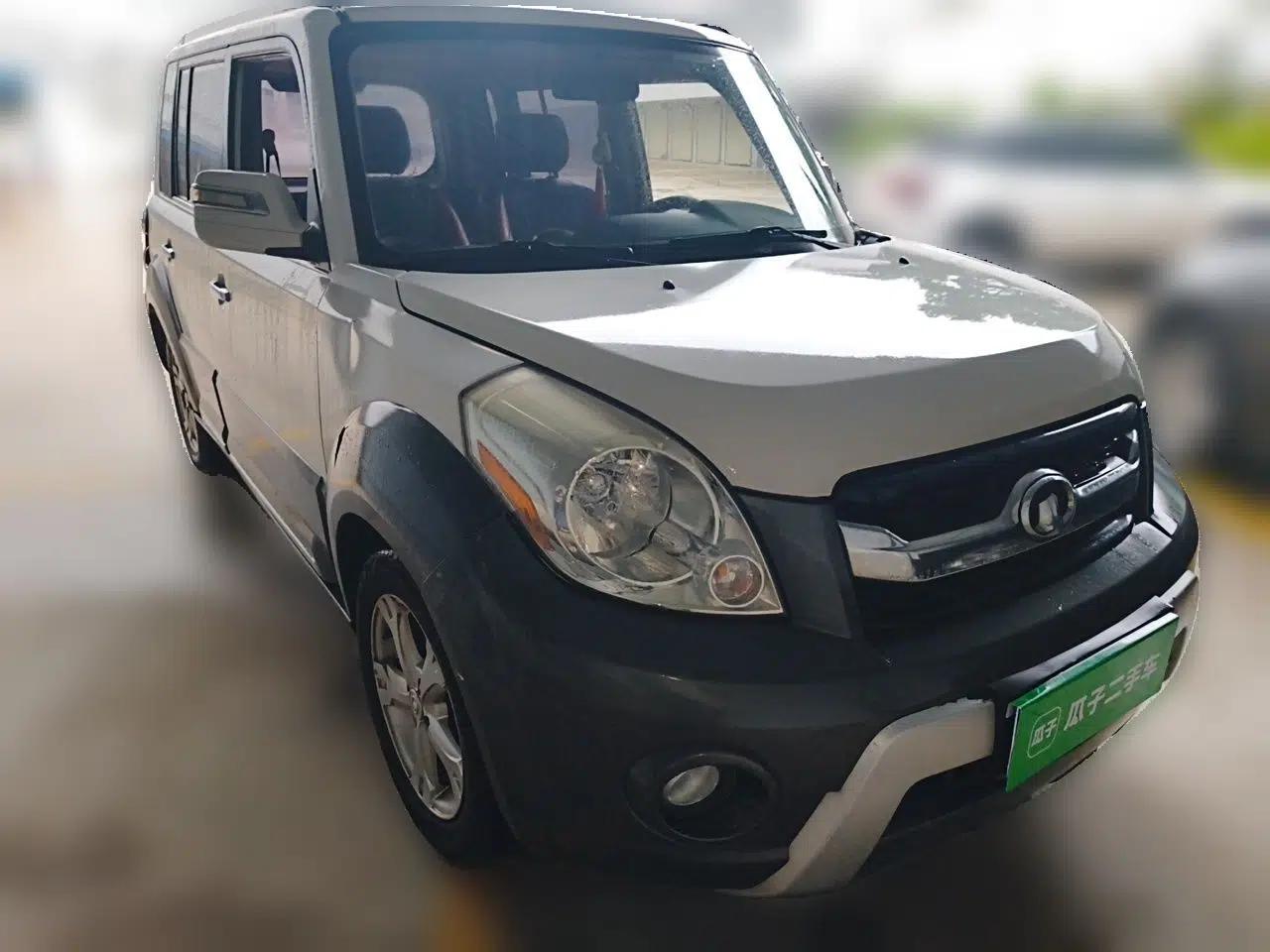 Used Great Wall M2 2014 1.5L Manual Urban Edition — миниатюра 3