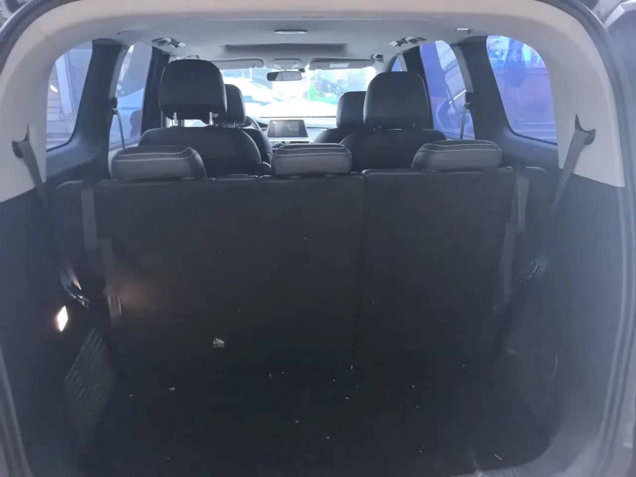 Used SAIC MAXUS EUNIQ 5 2020 1.3T PLUG-IN Elite Edition — миниатюра 19