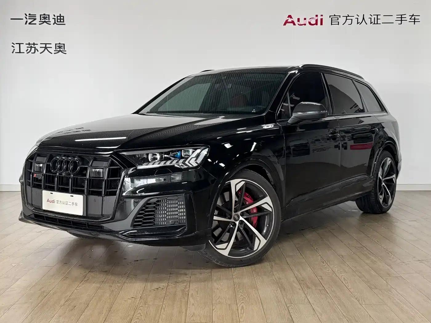 Audi SQ7 2024 4.0 TFSI Dark Knight Edition — миниатюра 1