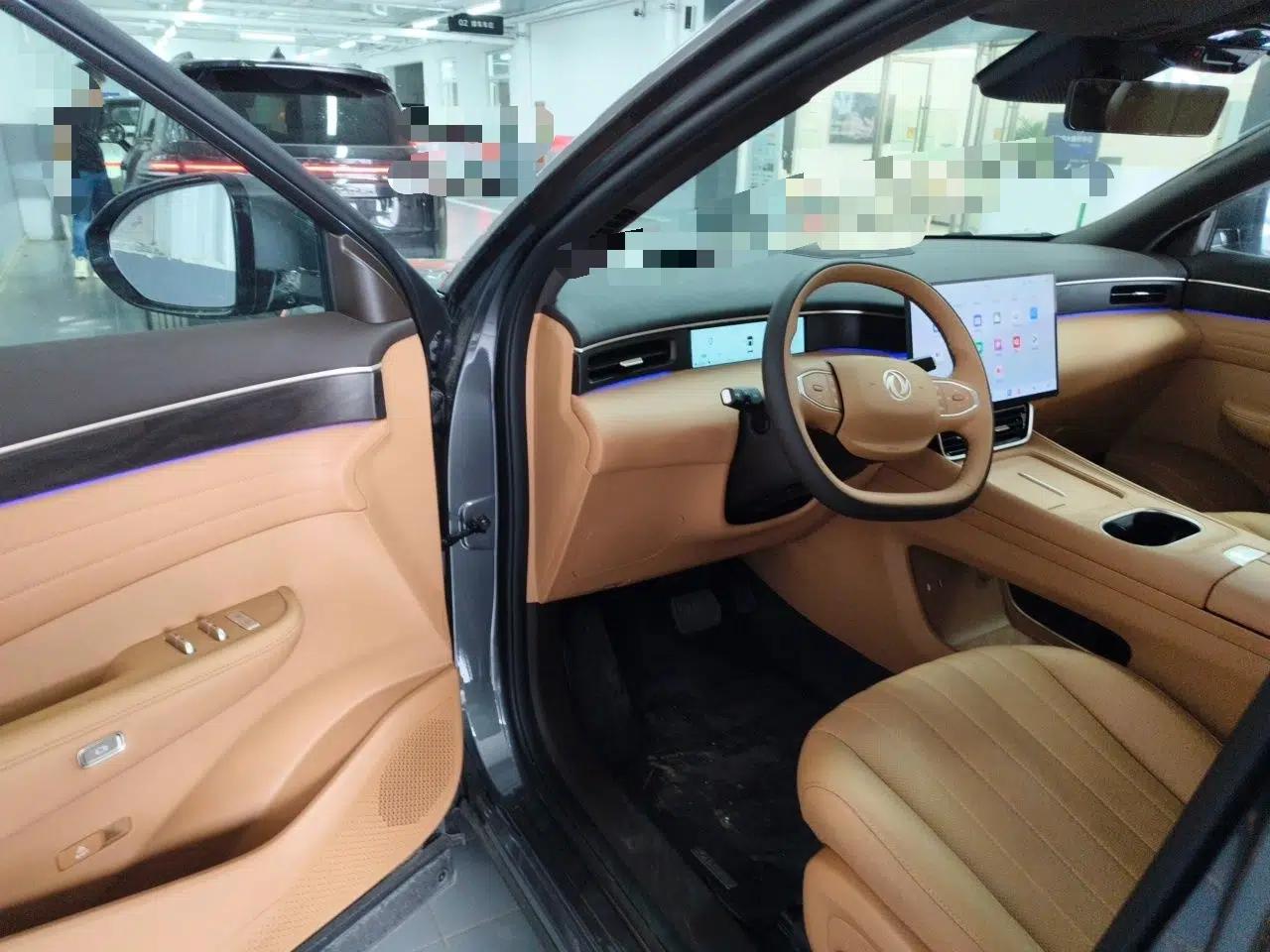 Used Dongfeng Aeolus L8 2025 Model 185KM Dream Edition — миниатюра 16