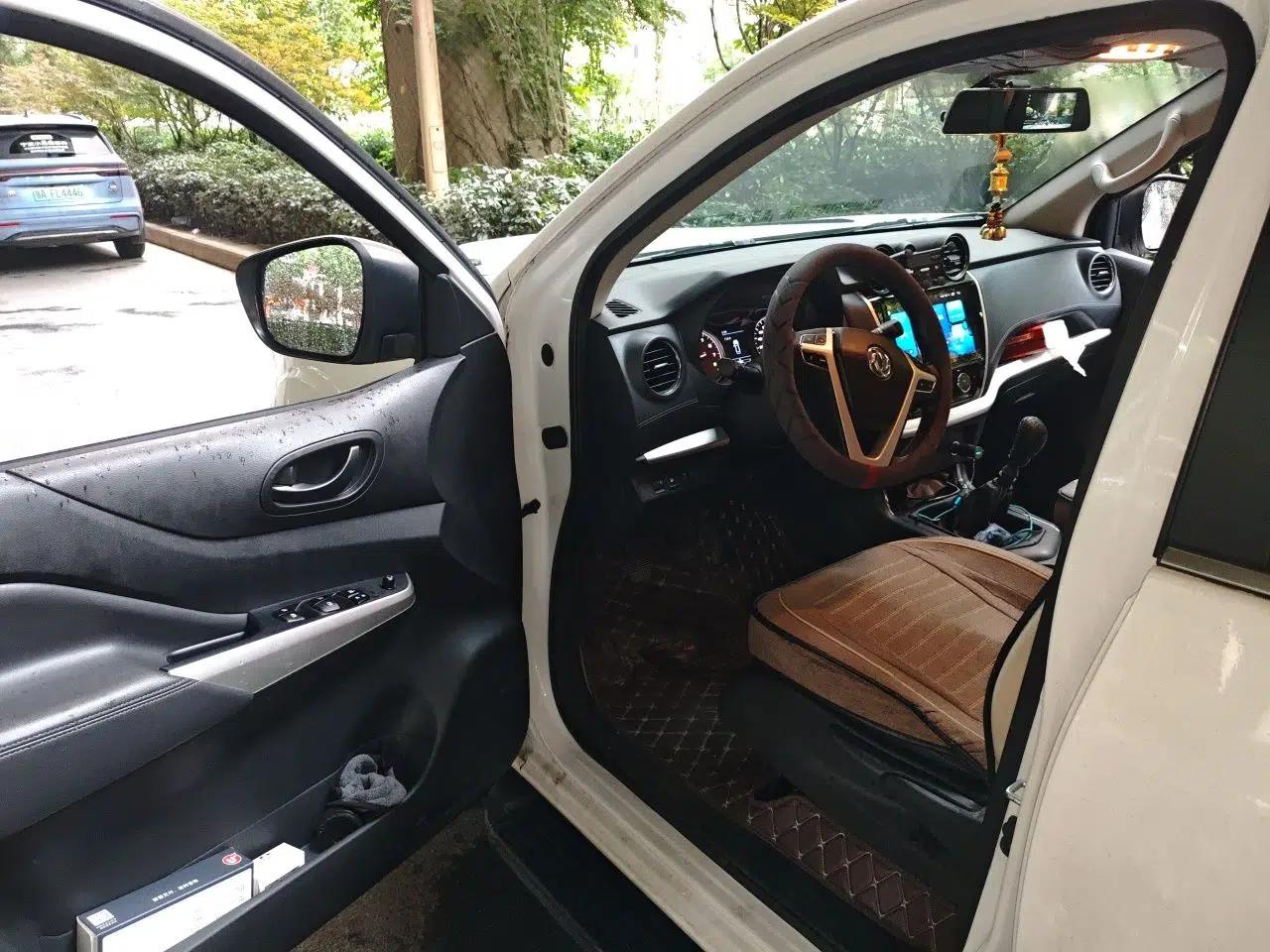 Used Dongfeng Palazzo 2021 1.8T Manual Two-Wheel Drive Elite Edition — миниатюра 16