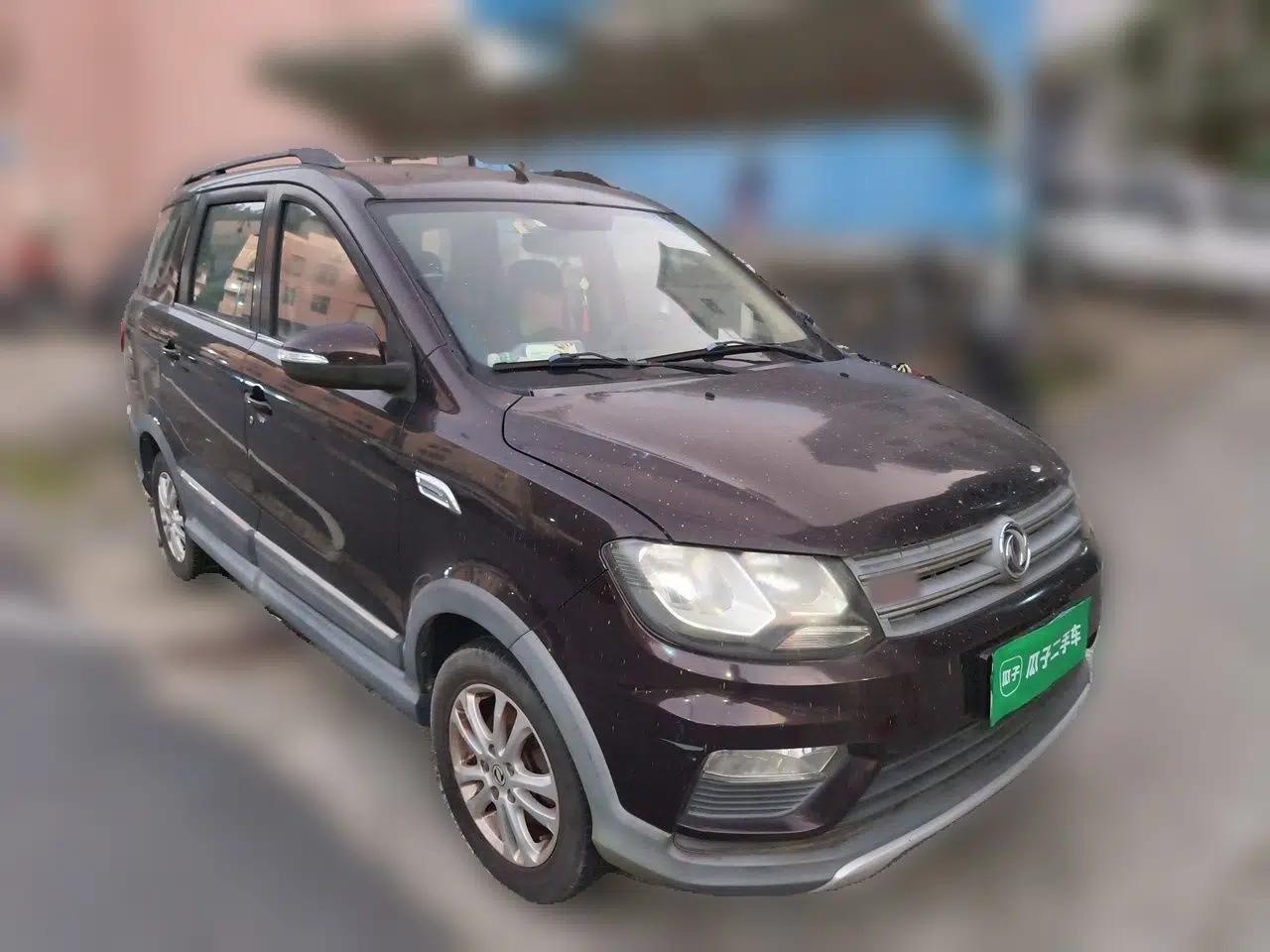 Used Dongfeng Fengon 370 2016 1.5L Manual Elite Home Edition 7-Seater — миниатюра 3
