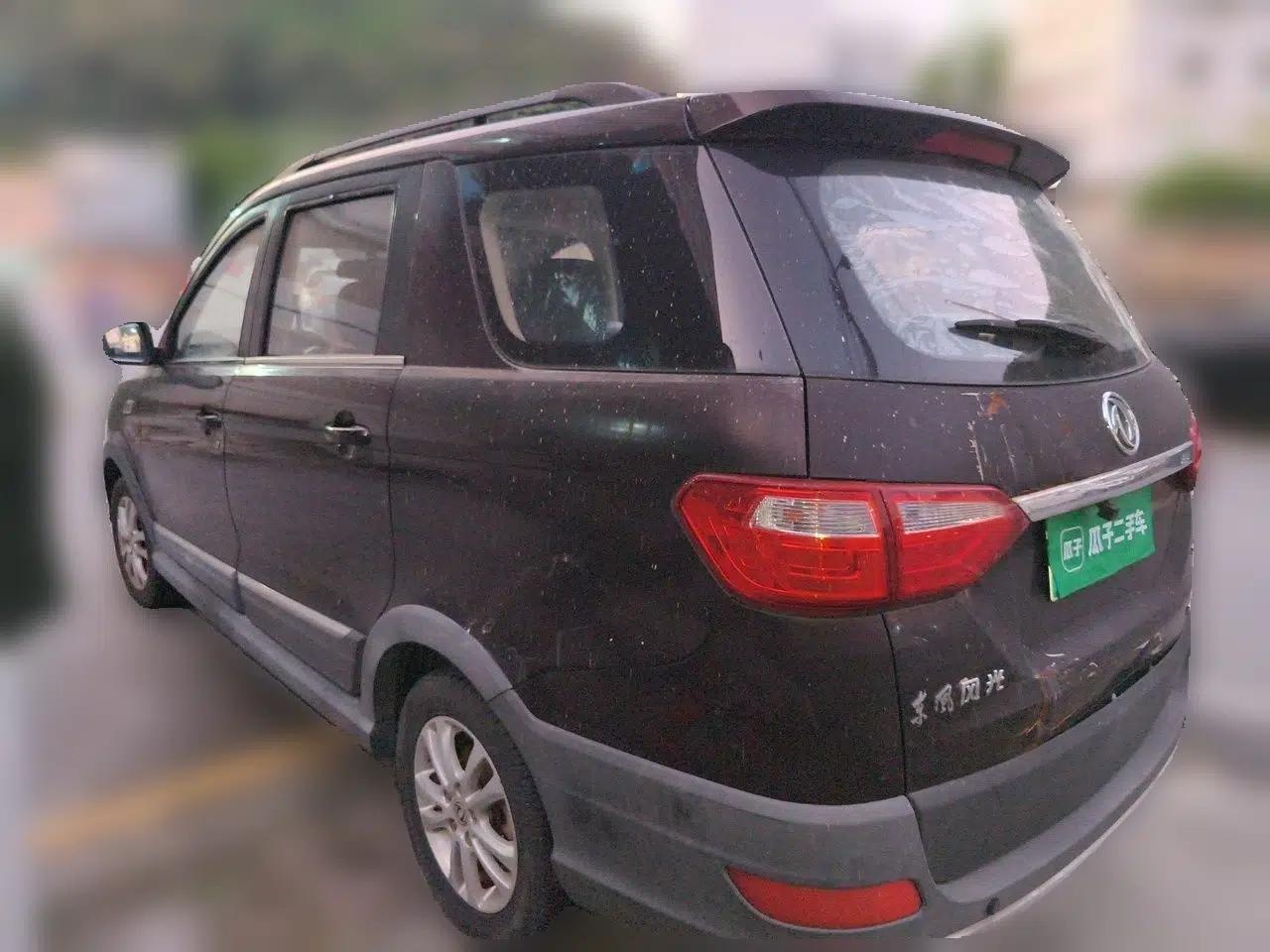 Used Dongfeng Fengon 370 2016 1.5L Manual Elite Home Edition 7-Seater — миниатюра 4