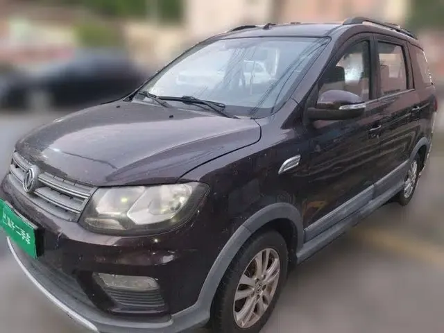 Used Dongfeng Fengon 370 2016 1.5L Manual Elite Home Edition 7-Seater