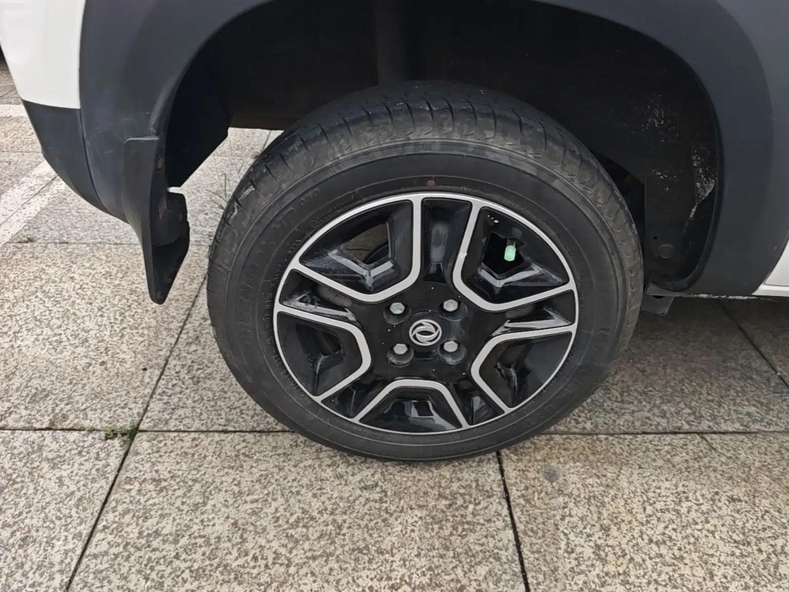 Used Dongfeng NAMMI BOX 2022 Revised Light Wind Edition 201 km Standard Version — миниатюра 11
