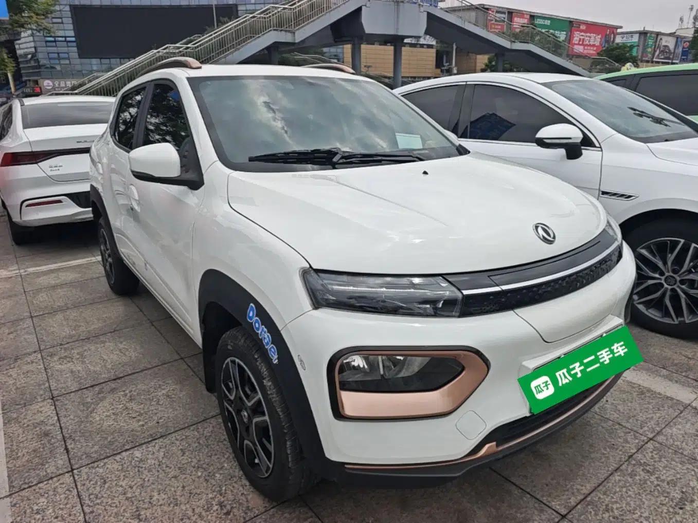Used Dongfeng NAMMI BOX 2022 Revised Light Wind Edition 201 km Standard Version — миниатюра 3