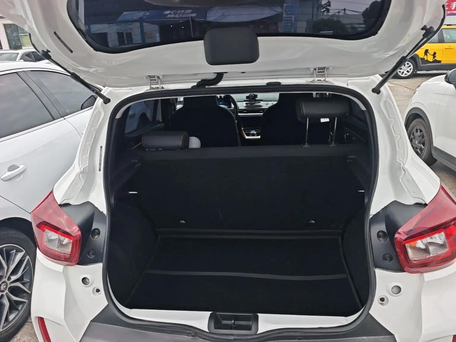 Used Dongfeng NAMMI BOX 2022 Revised Light Wind Edition 201 km Standard Version — миниатюра 22