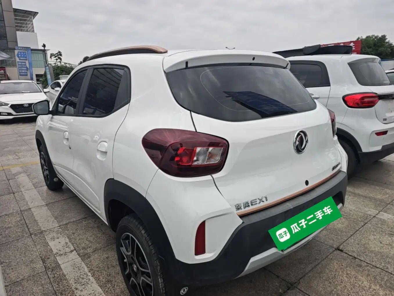 Used Dongfeng NAMMI BOX 2022 Revised Light Wind Edition 201 km Standard Version — миниатюра 4