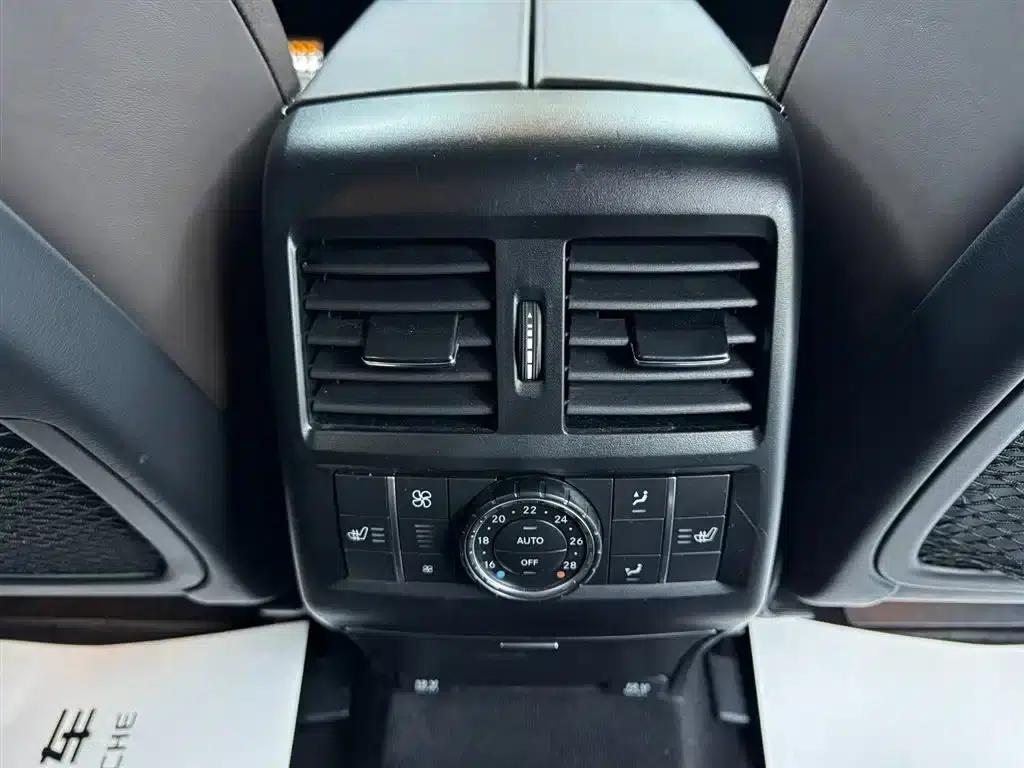 2016 Mercedes-Benz GLS AMG 63 4MATIC — миниатюра 24