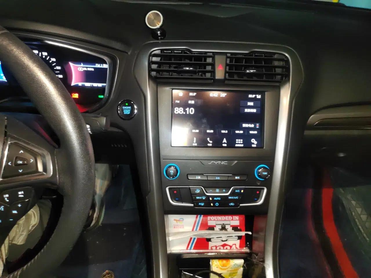 Used Ford Mondeo New Energy 2018 2.0 PHEV Smart-Controlled Fashion Edition China VI Standard — миниатюра 13
