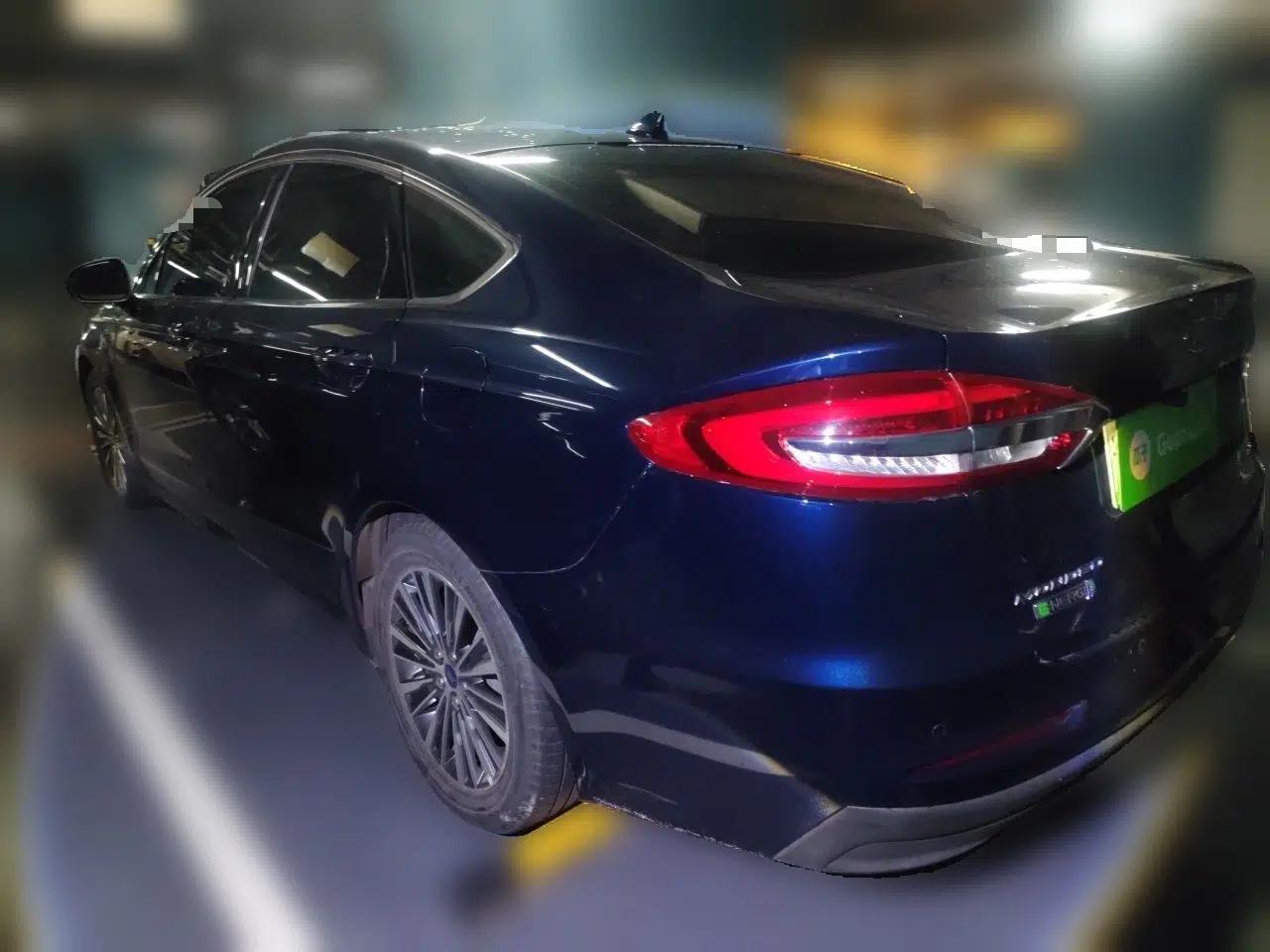 Used Ford Mondeo New Energy 2018 2.0 PHEV Smart-Controlled Fashion Edition China VI Standard — миниатюра 4