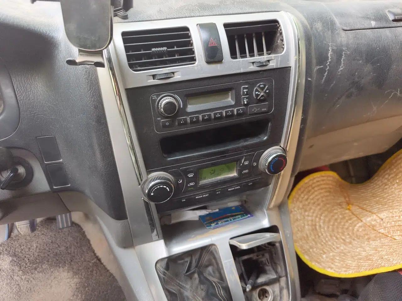 Used Foton Scenic G5 2020 2.0L Long-Wheelbase Flat-Roof 6-Seater Multi-Purpose Passenger Vehicle 1TZS — миниатюра 13
