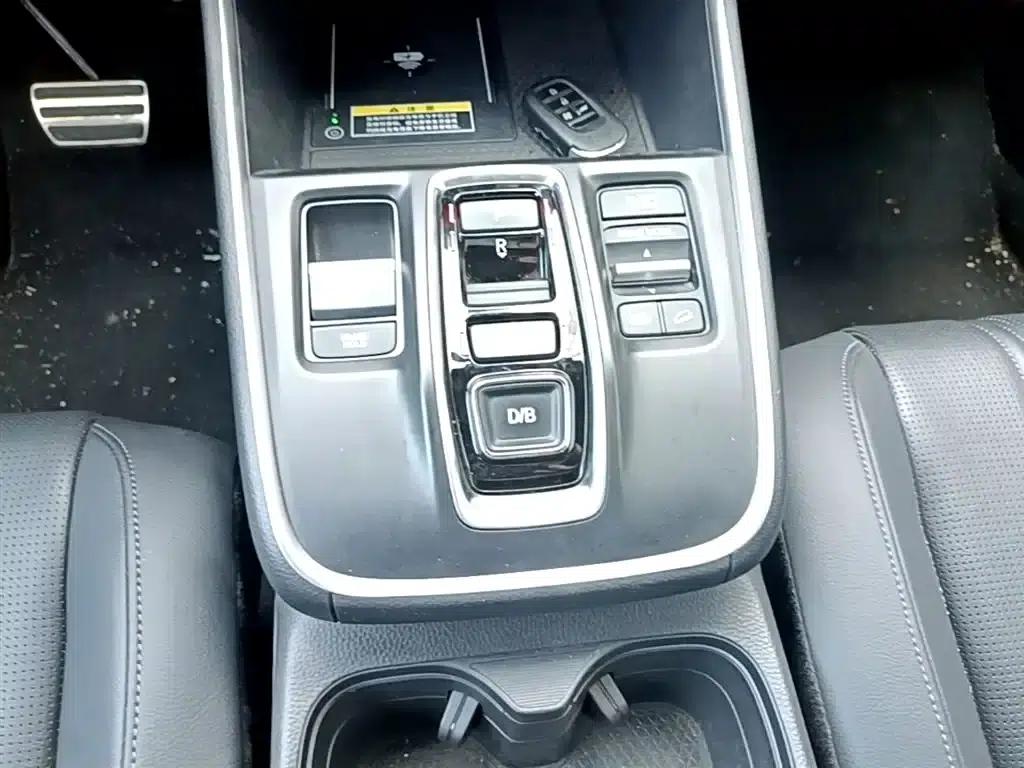 2023 Honda CR-V e:PHEV Supreme Edition — миниатюра 14