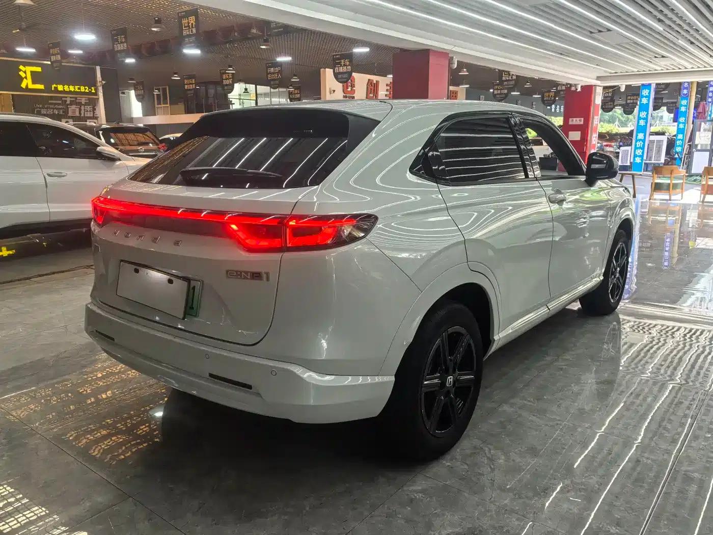 e:NP1 Extreme Performance 1 2023 Model 420km Extreme Edition — миниатюра 6