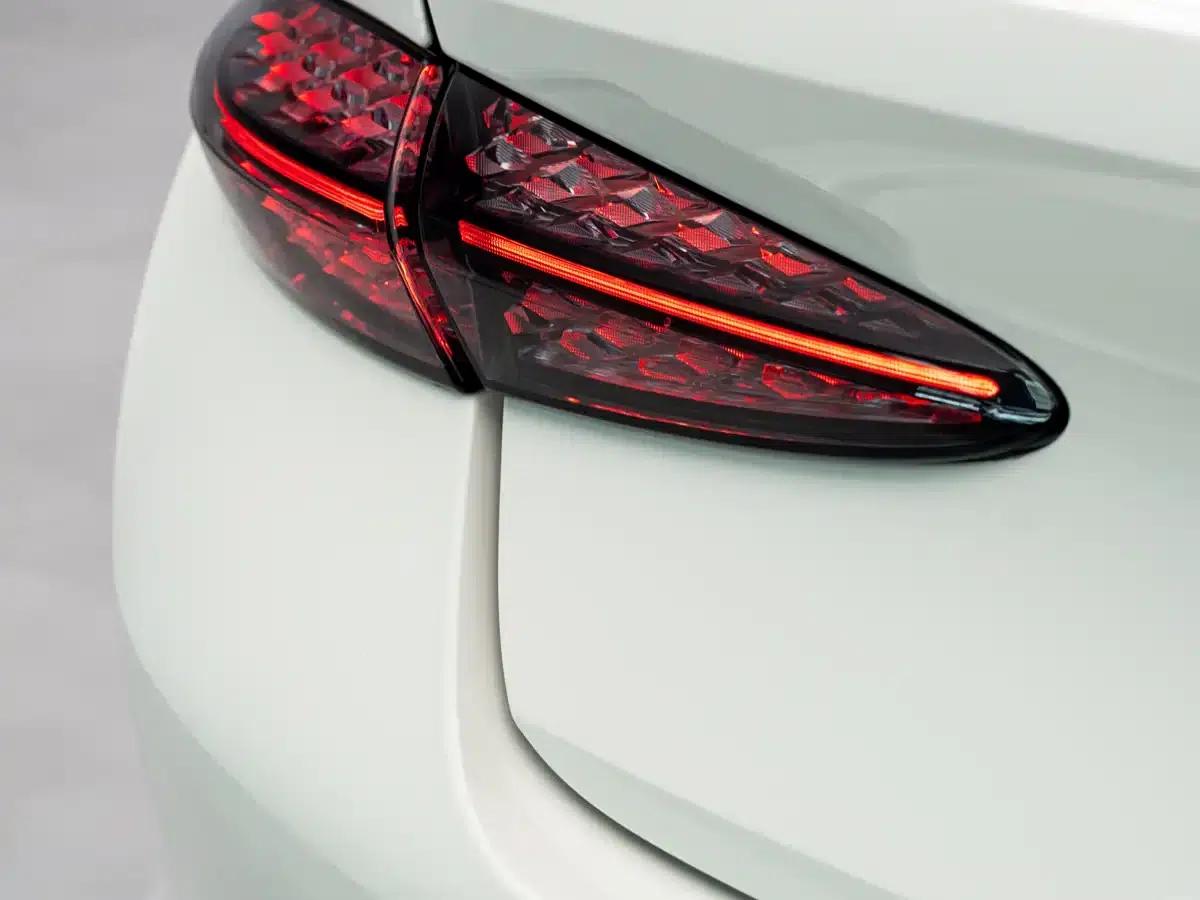 2025 Continental Plug-in Hybrid GT Ultimate Edition — миниатюра 21