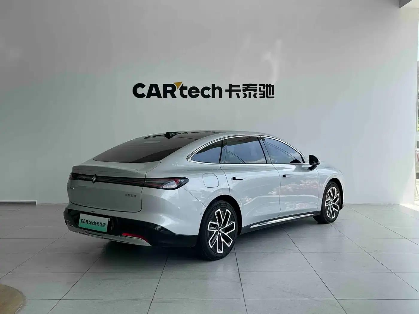 Baojun Enjoy 2025 Plug-in Hybrid 140km/h Luxury Edition — миниатюра 6