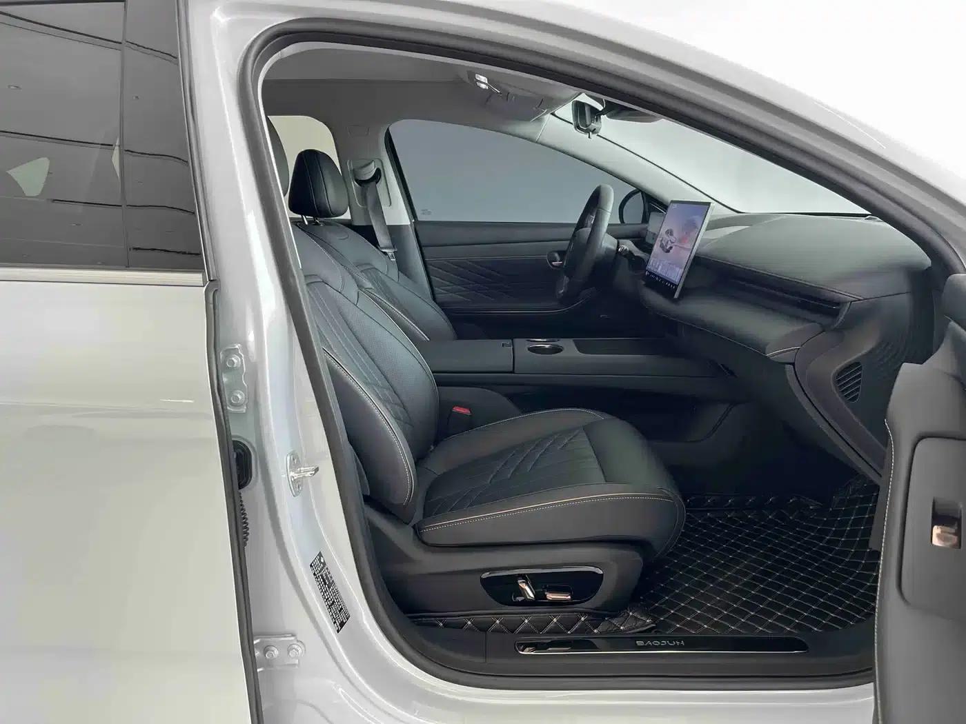 Baojun Enjoy 2025 Plug-in Hybrid 140km/h Luxury Edition — миниатюра 9