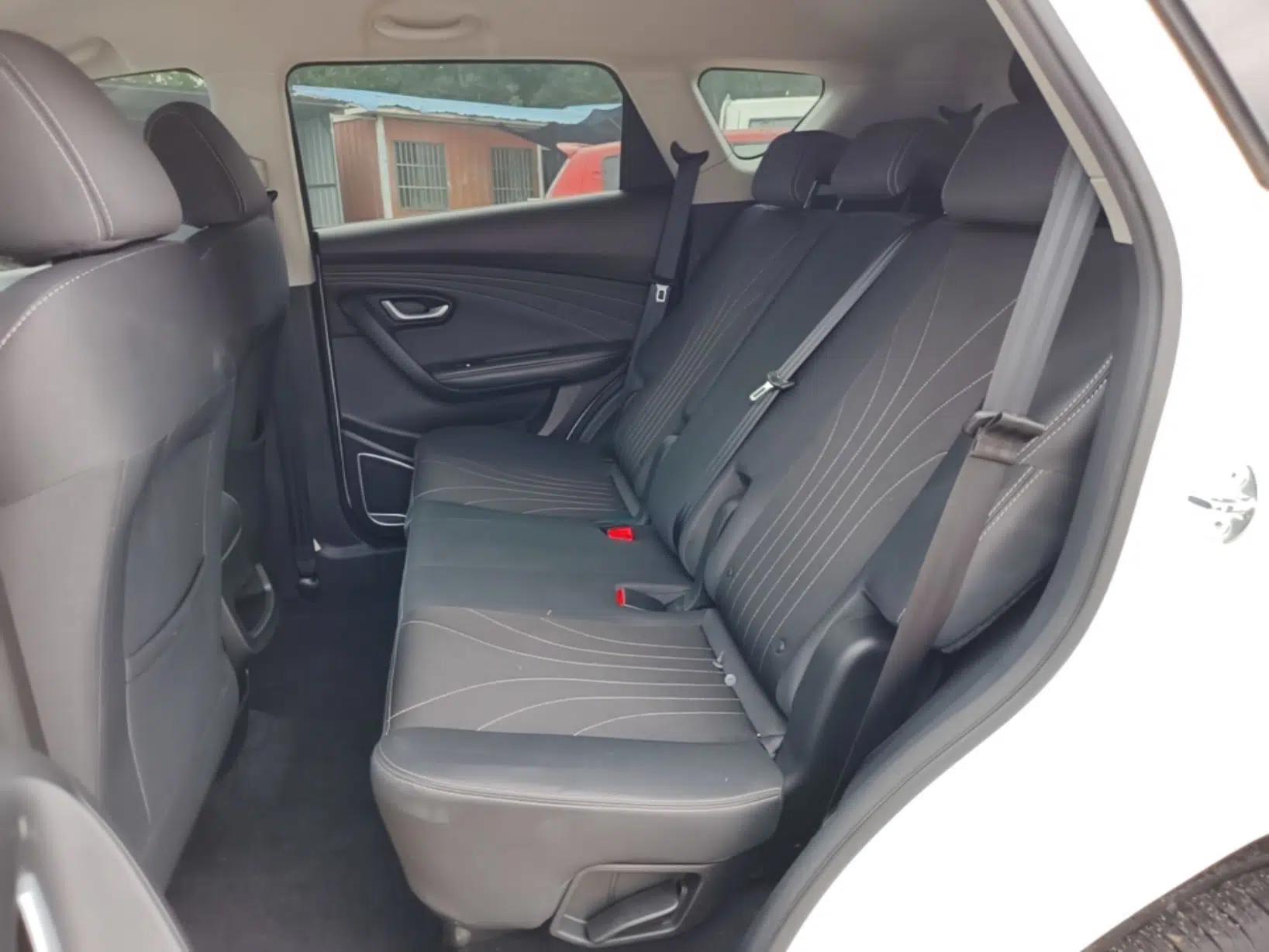Used JETOUR X70M 2022 1.5T Manual Advanced Partner 7-Seater — миниатюра 20