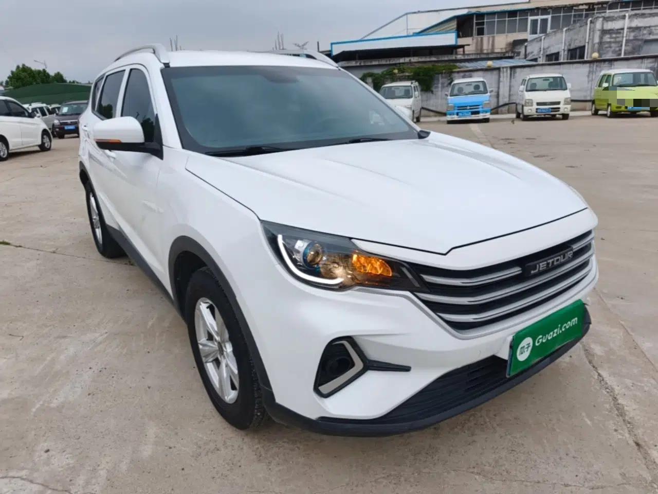 Used JETOUR X70M 2022 1.5T Manual Advanced Partner 7-Seater — миниатюра 3
