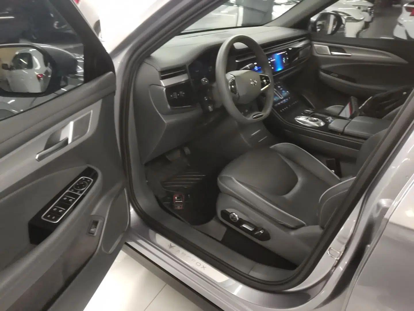 Used ARCFOX Alpha T 2021 480S 175kW — миниатюра 18