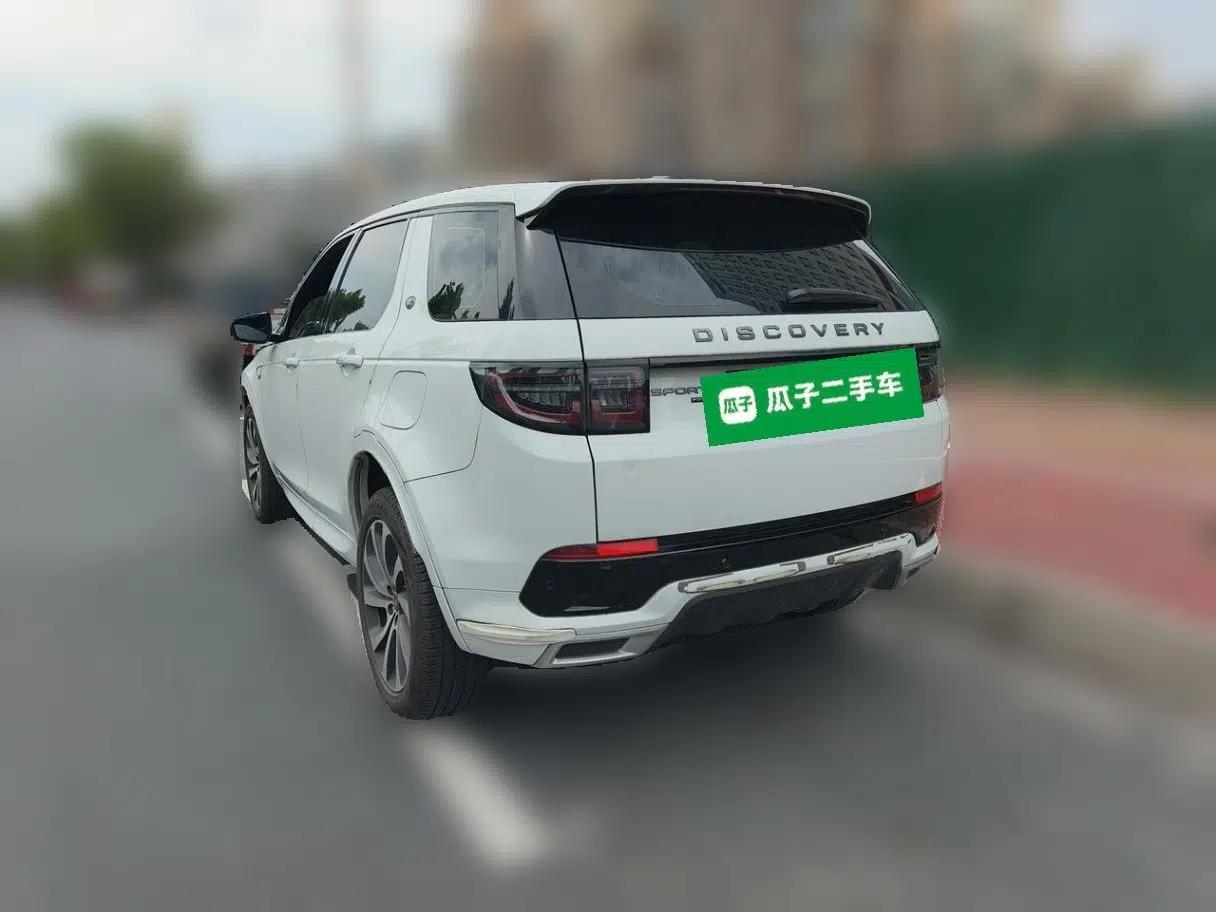 Used Land Rover Discovery Sport New Energy 2023 1.5T P300e Plug-in Hybrid Electric Version — миниатюра 4